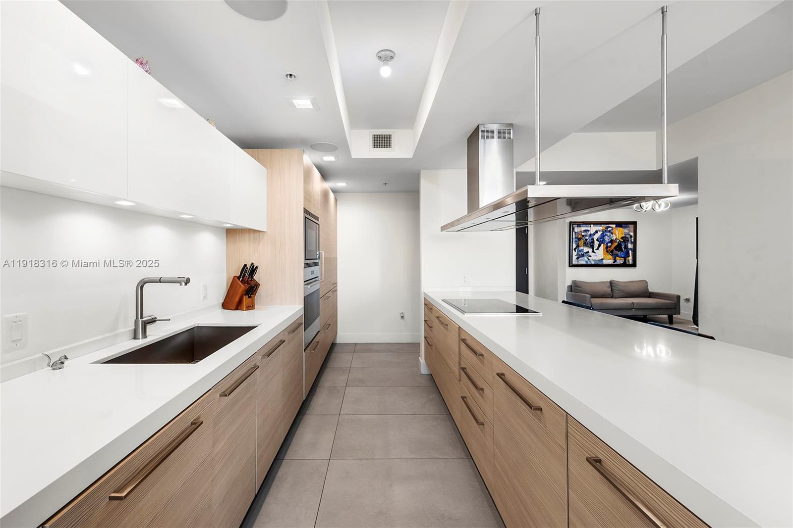 MARINA PALMS RESIDENCES S - Residential