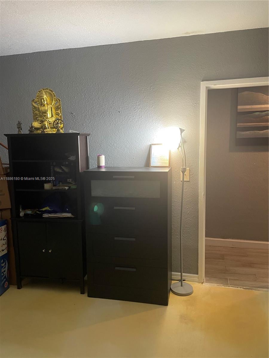 TAROMINA APTS CO-OP - Residential Lease