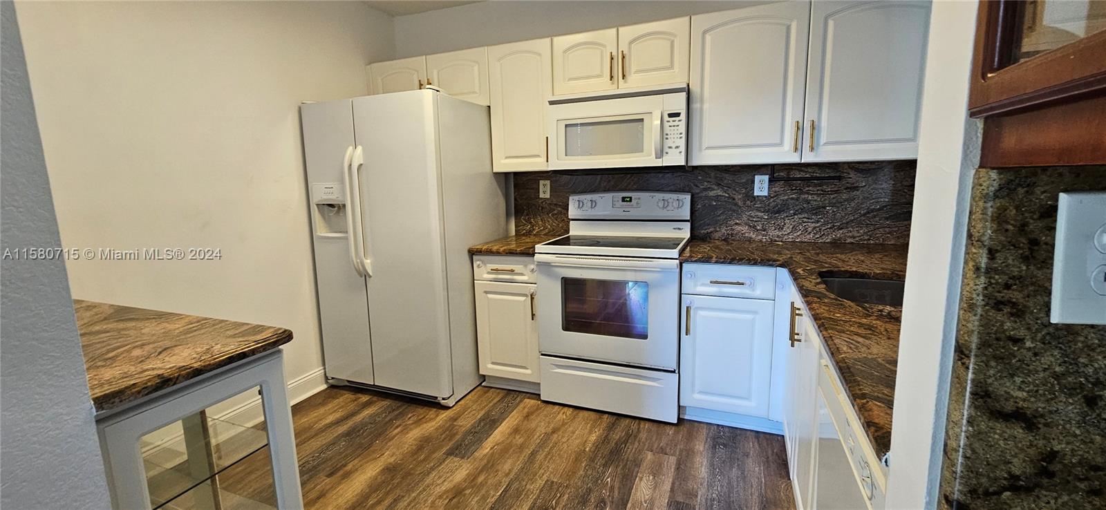 Villa Doral Condo - Residential Lease