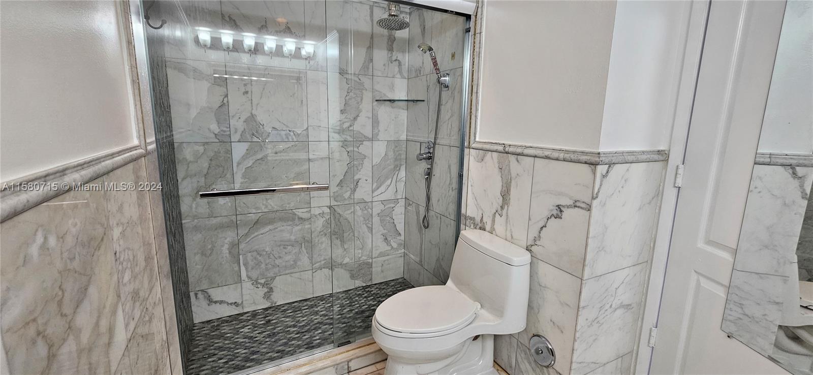 Villa Doral Condo - Residential Lease