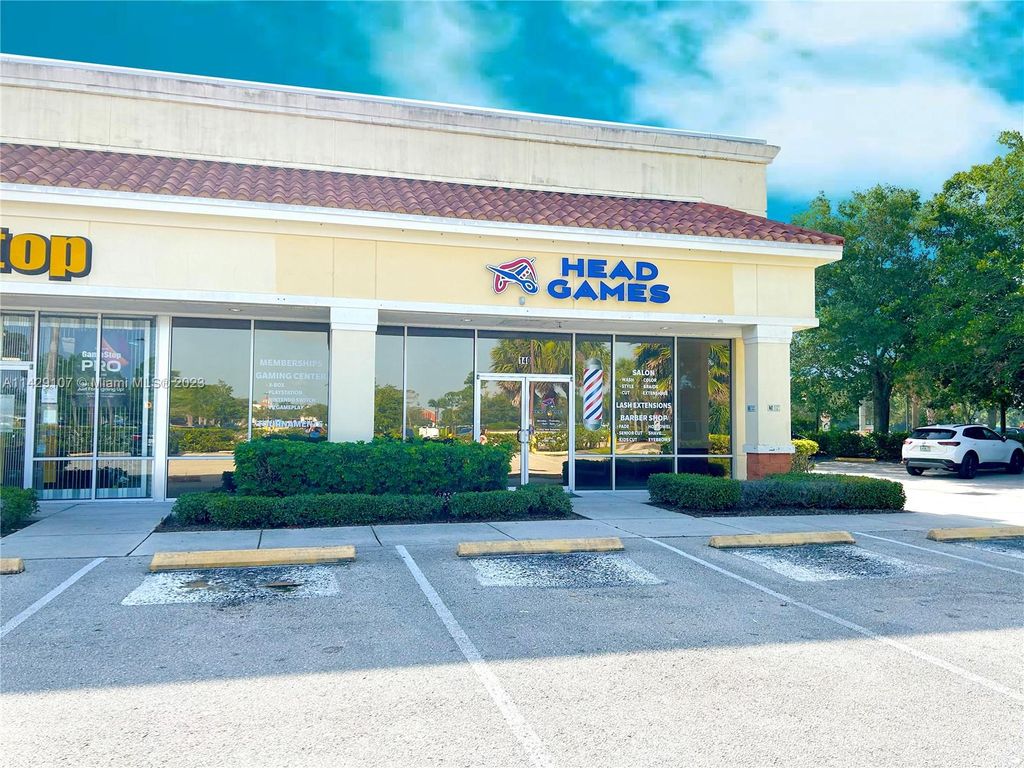 Photo of 140 NW California Blvd, Saint Lucie West, FL 34986 (MLS # A11429107)