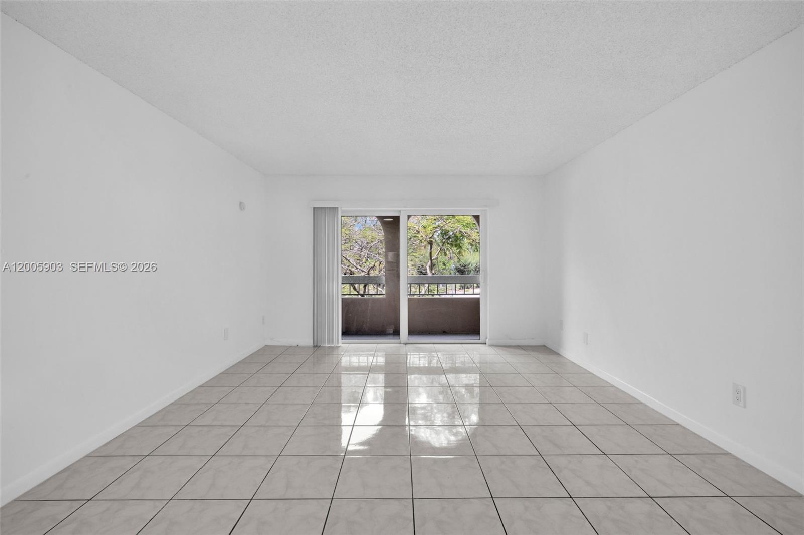 VILLAGE OF KINGS CREEK CO - Residential