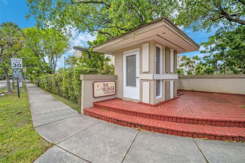 8103 Camino Real C-314 Miami FL 33143