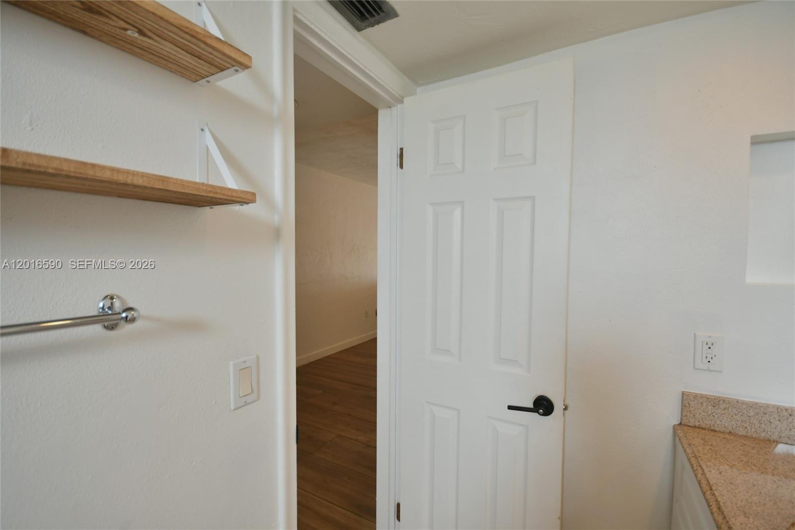 DADELAND GROVE CONDO - Residential Lease