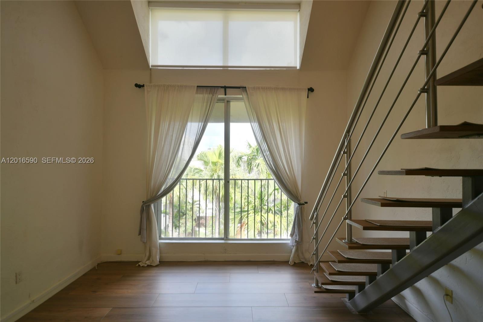 DADELAND GROVE CONDO - Residential Lease