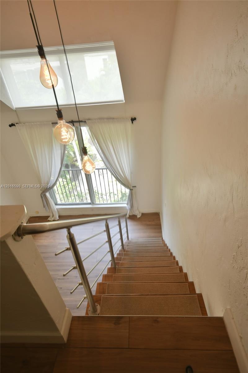 DADELAND GROVE CONDO - Residential Lease