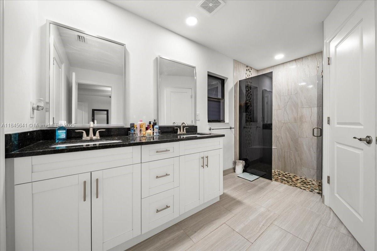 LEHIGH ACRES 26. - Residential