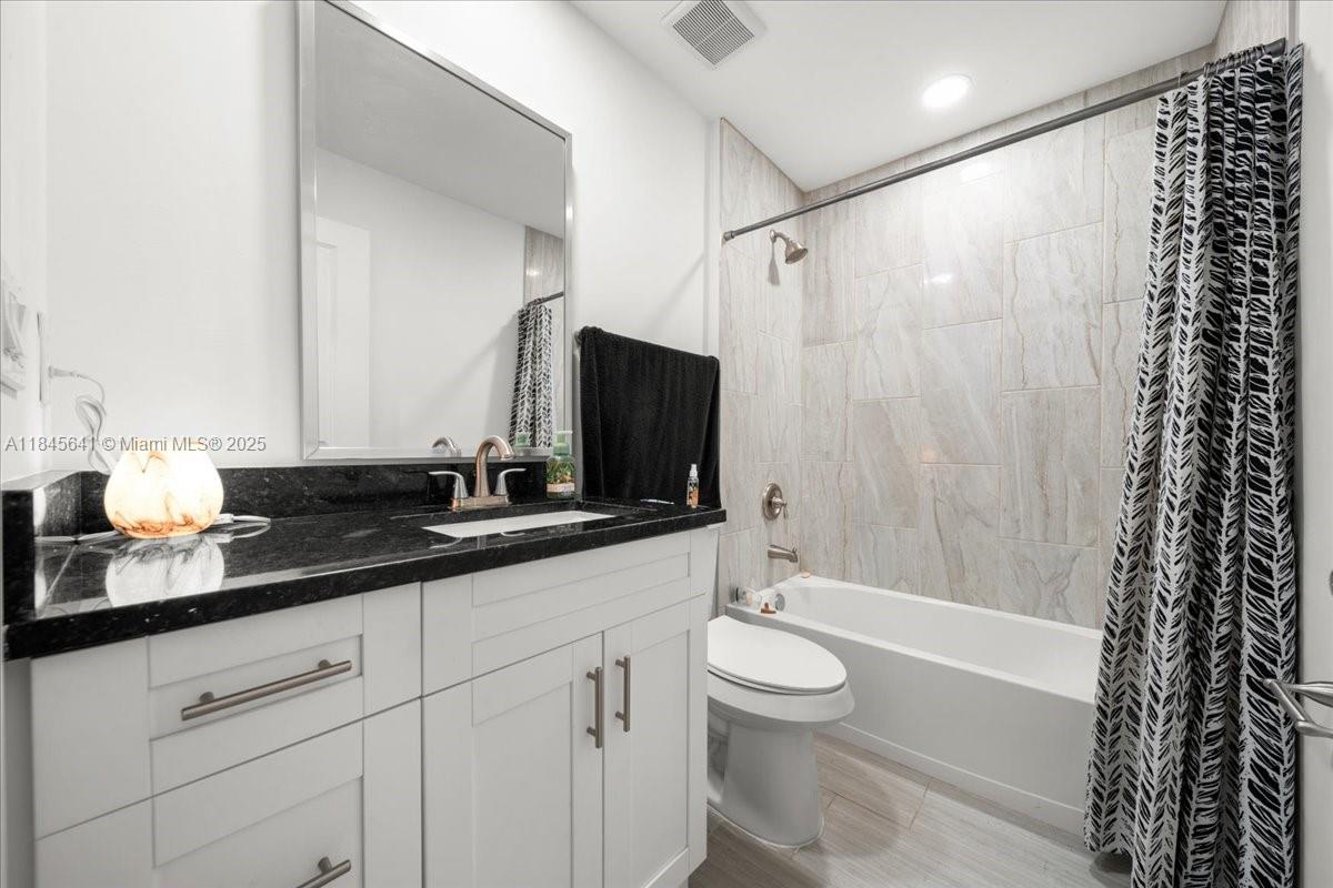 LEHIGH ACRES 26. - Residential