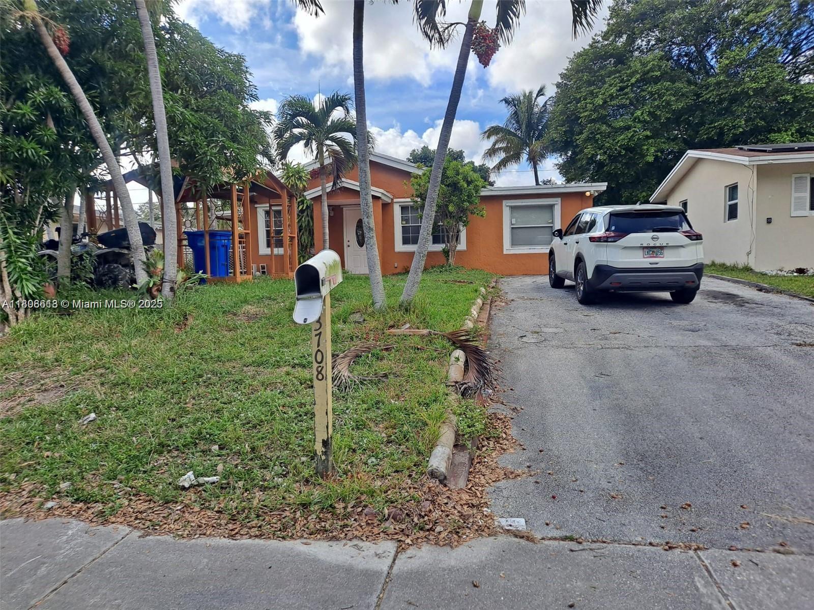 3708 SW 58th Ave 0