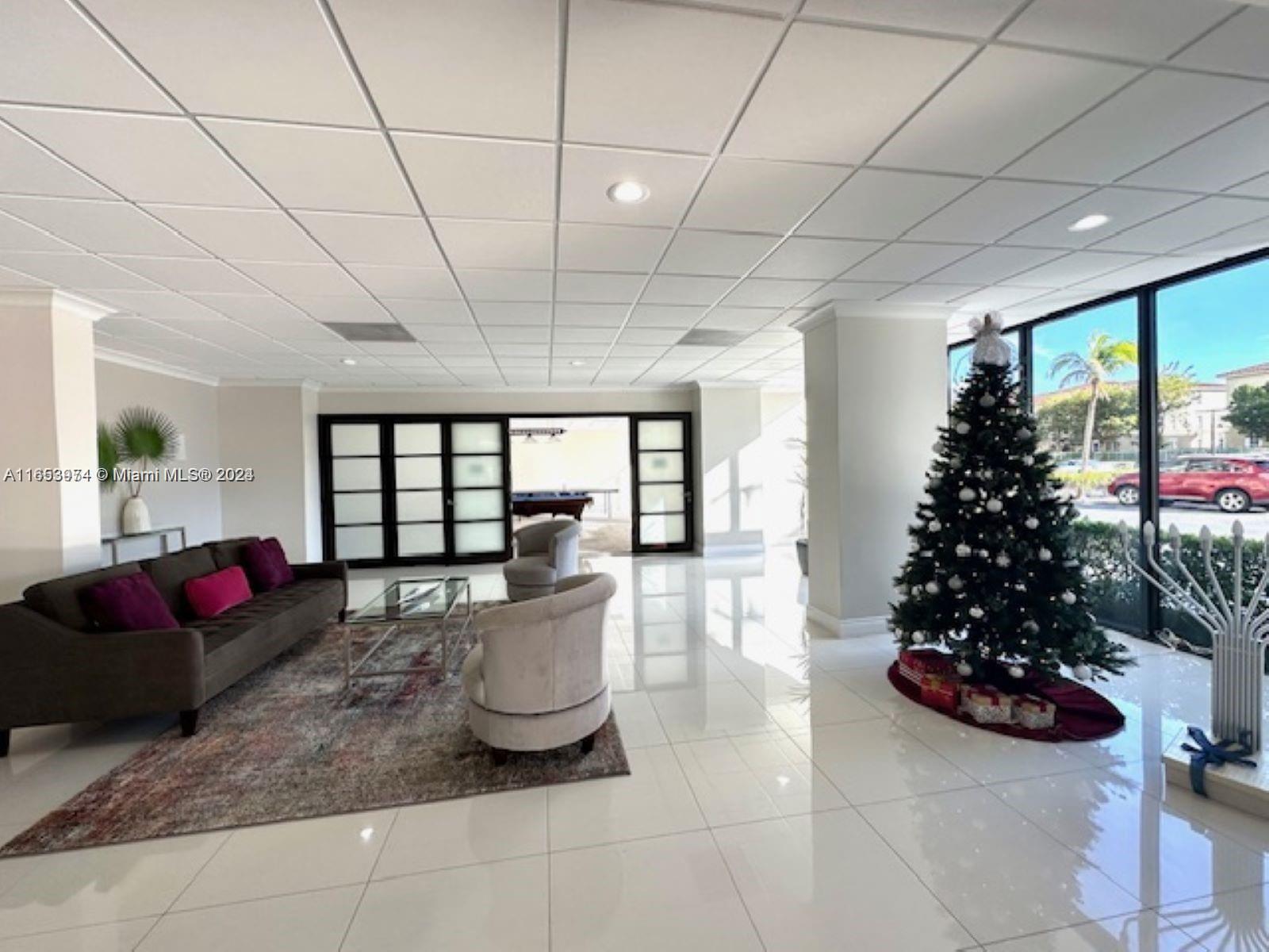 AVANT GARDE CONDO - Residential