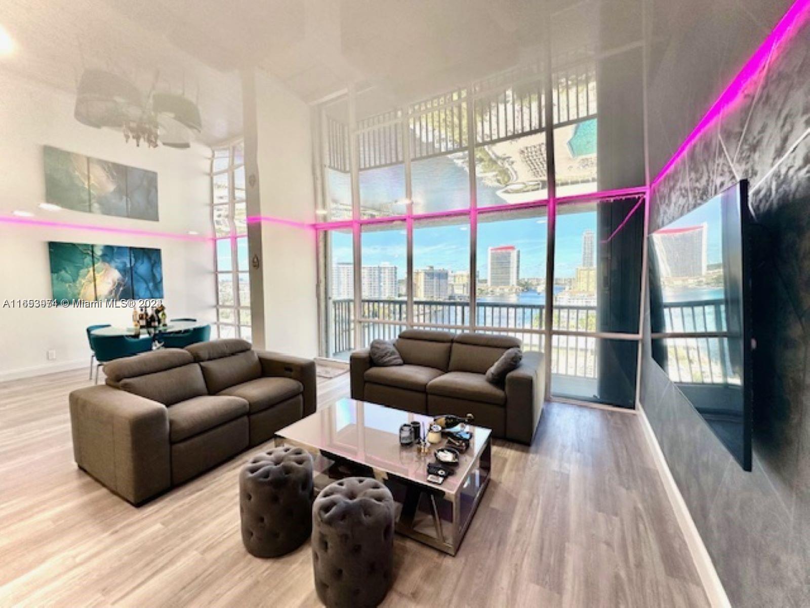 AVANT GARDE CONDO - Residential