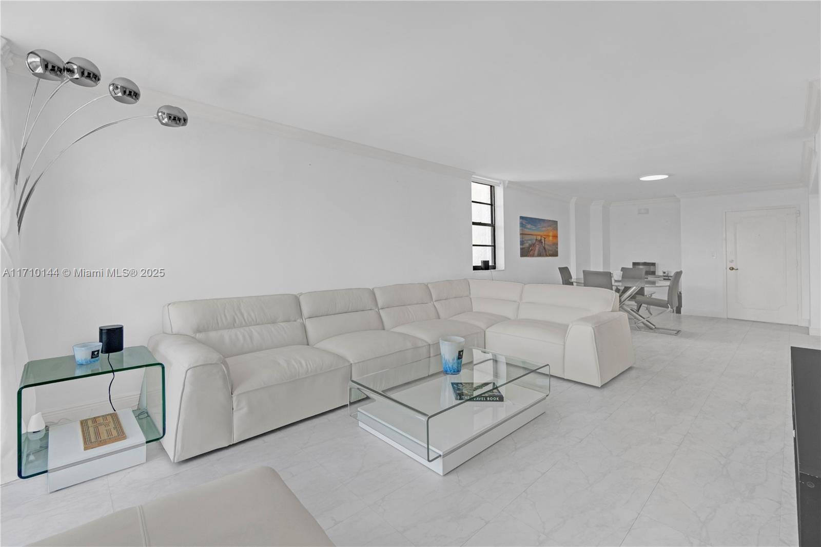 1600 S Ocean Dr 2F