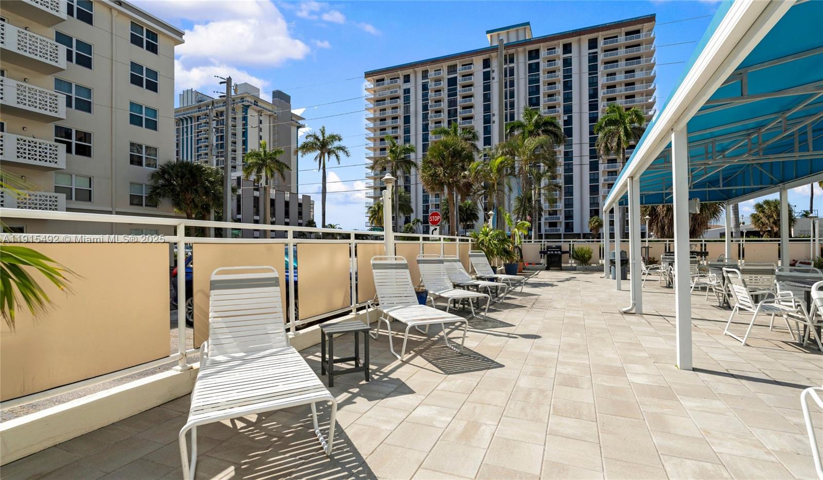 HYDE PARK TOWERS CONDO - Residential