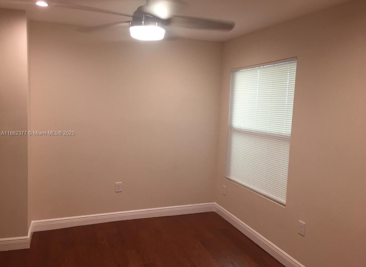 COLEE HAMMOCK - Residential Lease