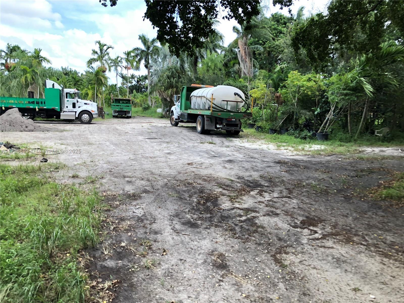 EVERGLADE LAND SALES CO R - Commercial Sale