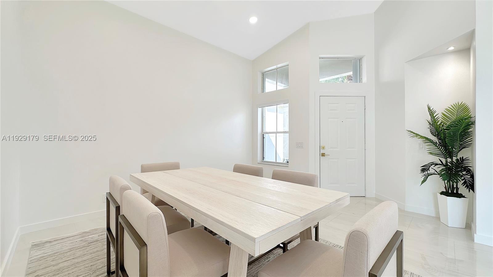 SECTOR 4 NORTH - Residential Lease