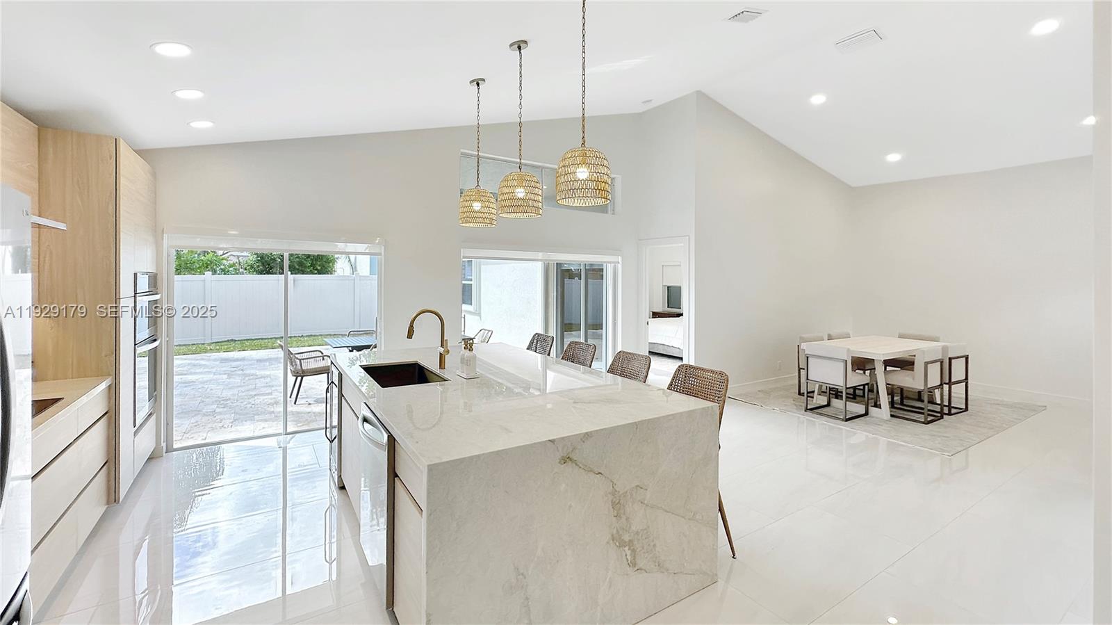 SECTOR 4 NORTH - Residential Lease