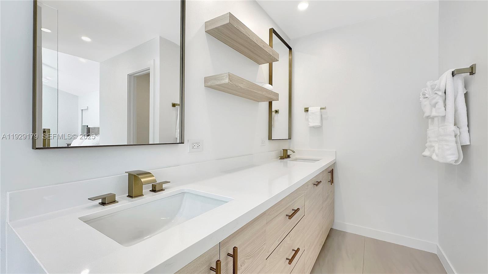 SECTOR 4 NORTH - Residential Lease