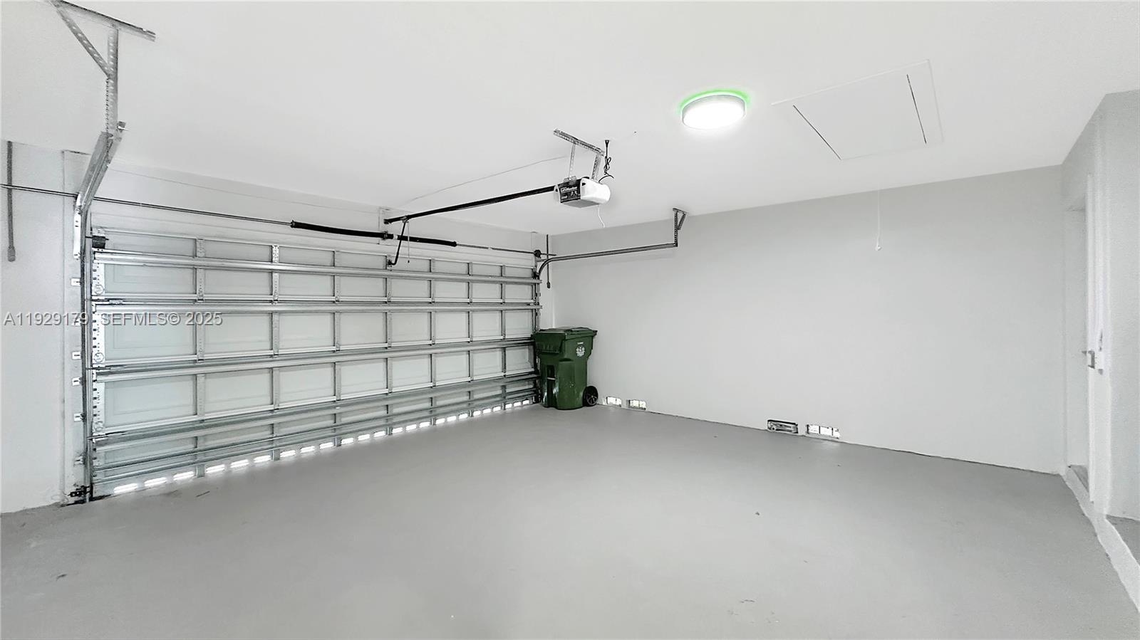 SECTOR 4 NORTH - Residential Lease