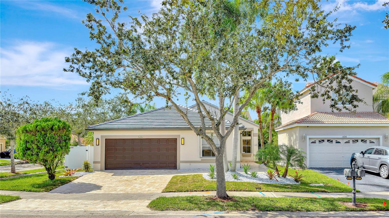 SECTOR 4 NORTH - Residential Lease