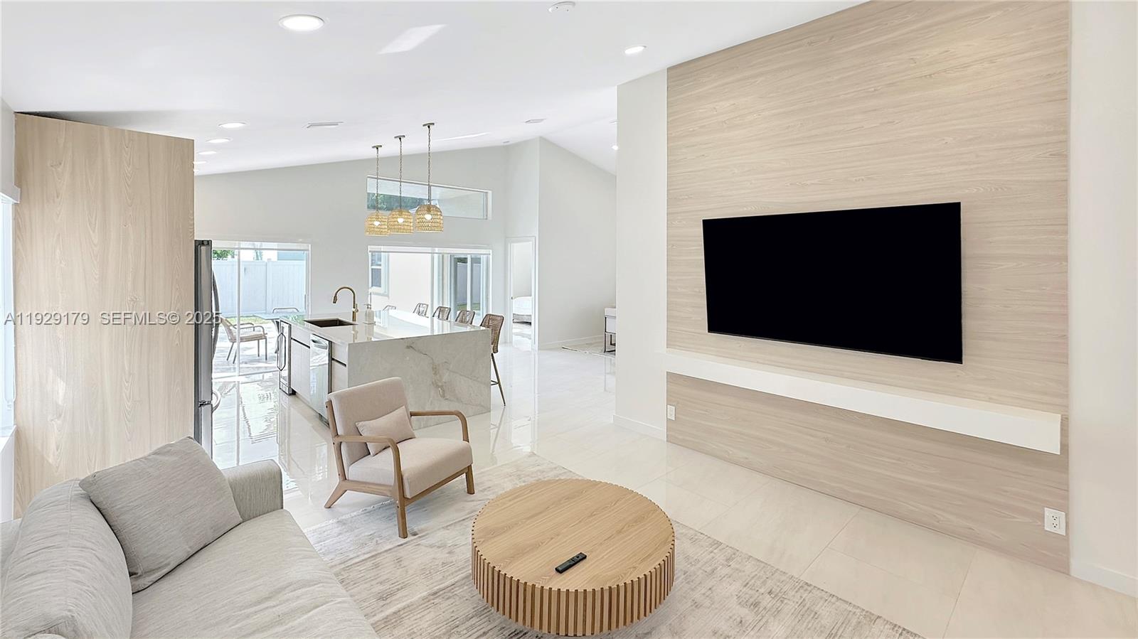 SECTOR 4 NORTH - Residential Lease