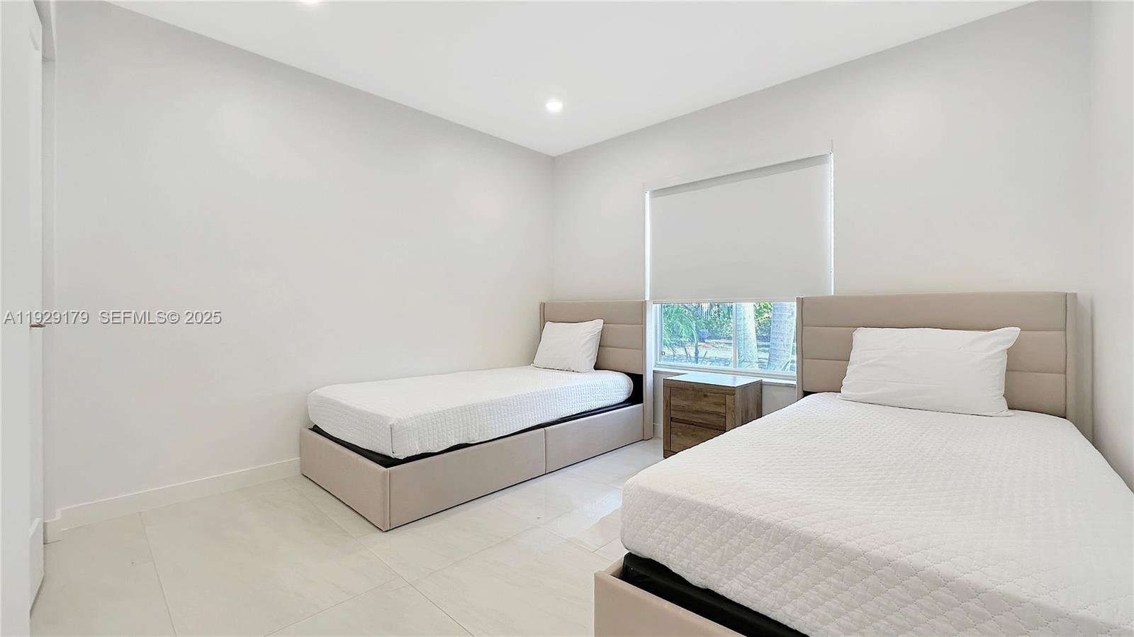 SECTOR 4 NORTH - Residential Lease