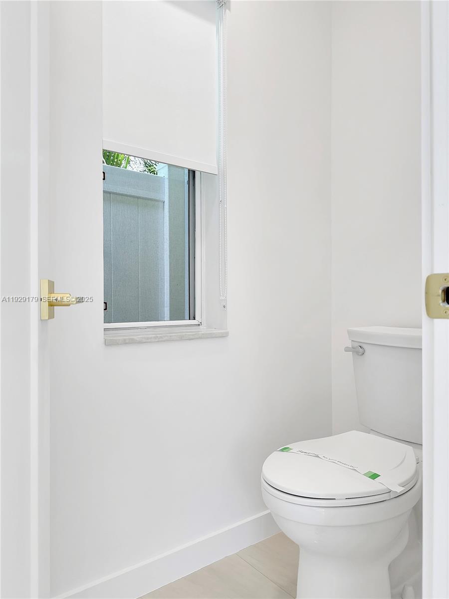 SECTOR 4 NORTH - Residential Lease