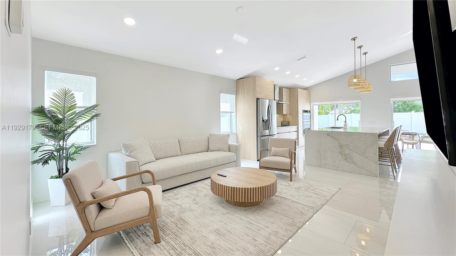 SECTOR 4 NORTH - Residential Lease