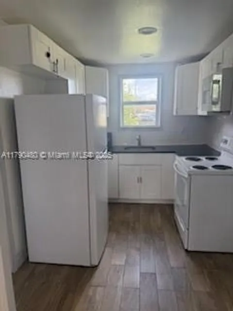 MLS: A11790480
