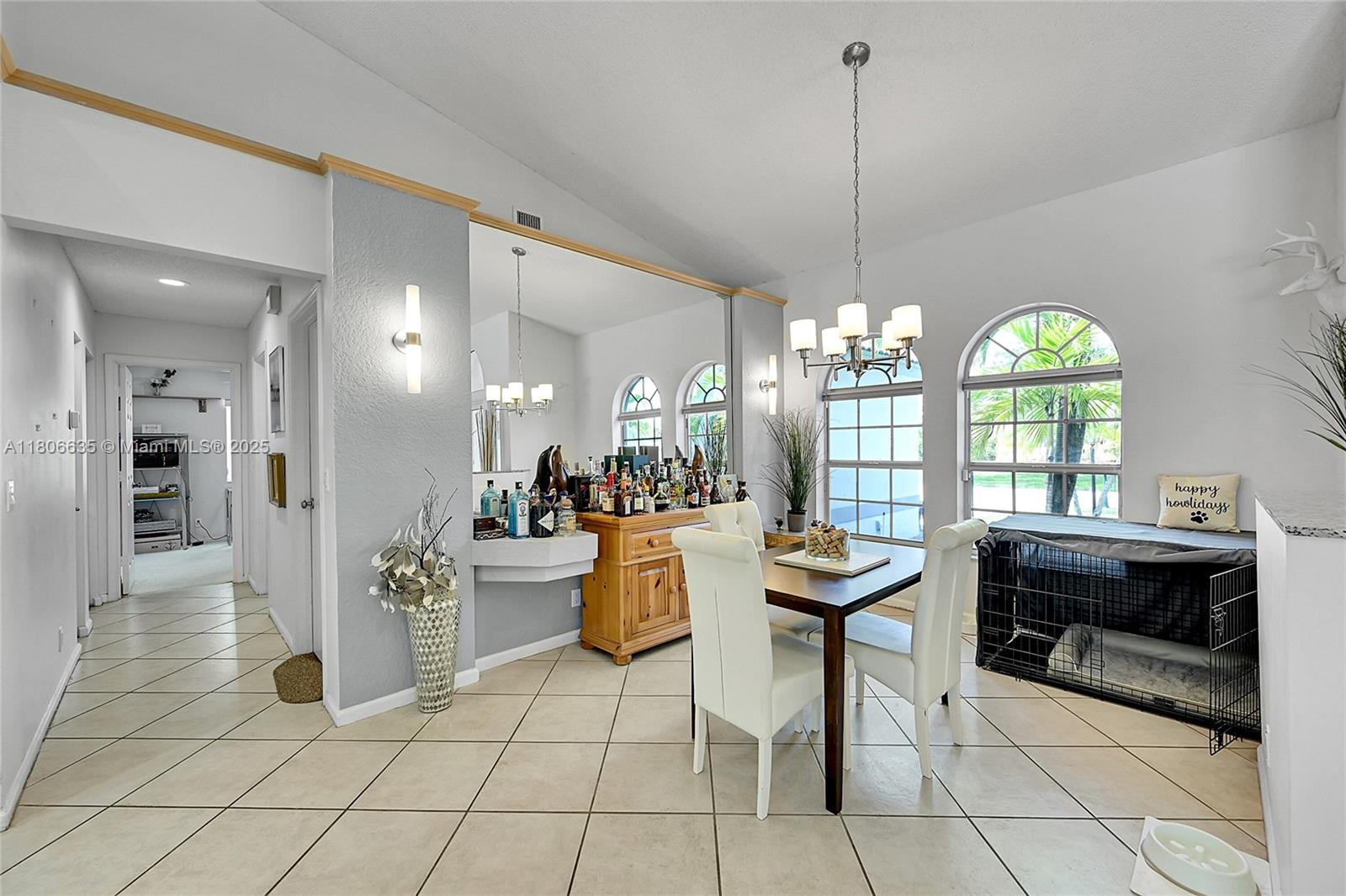 KENSINGTON - Residential