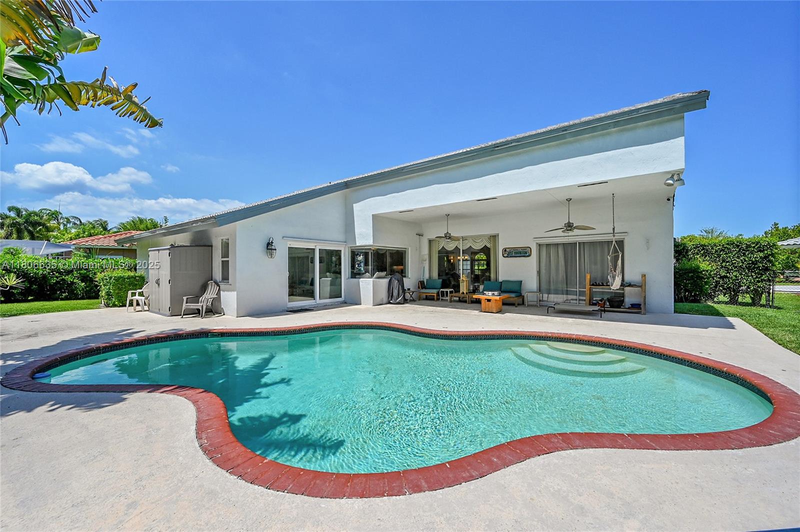 KENSINGTON - Residential