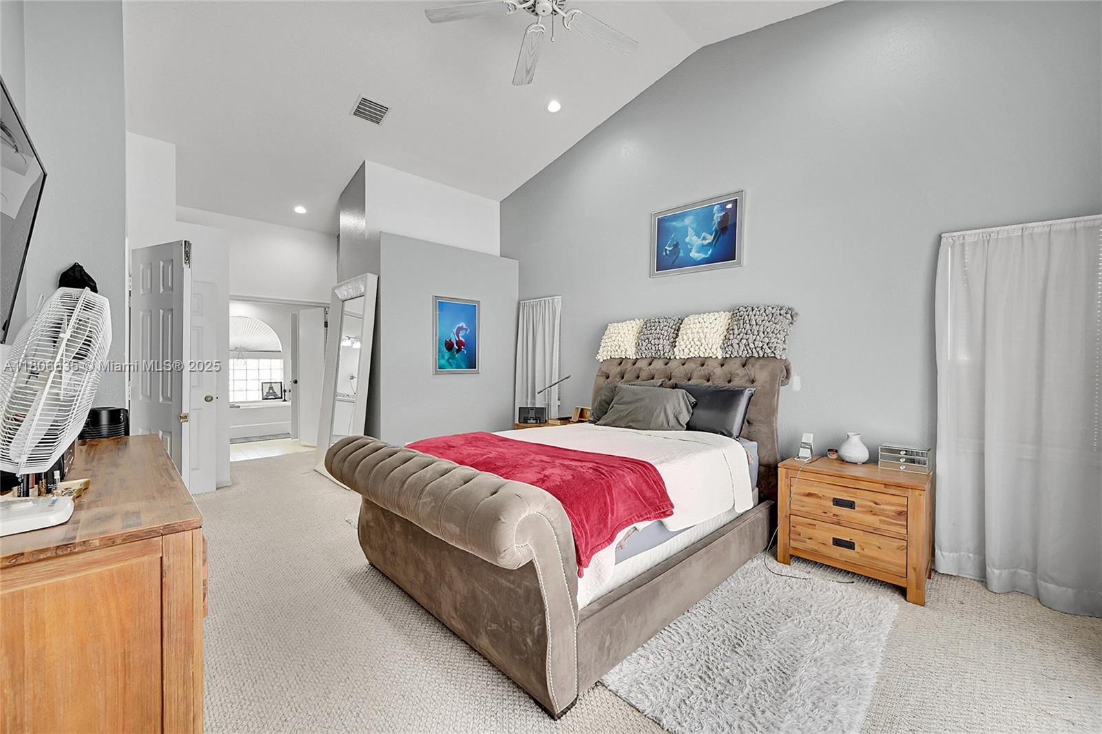 KENSINGTON - Residential