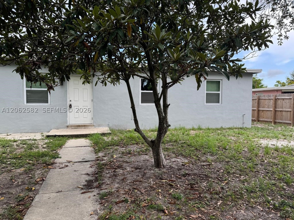 Photo of 1701 NW 13th Ct #0, Fort Lauderdale, FL 33311 (MLS # A12062582)