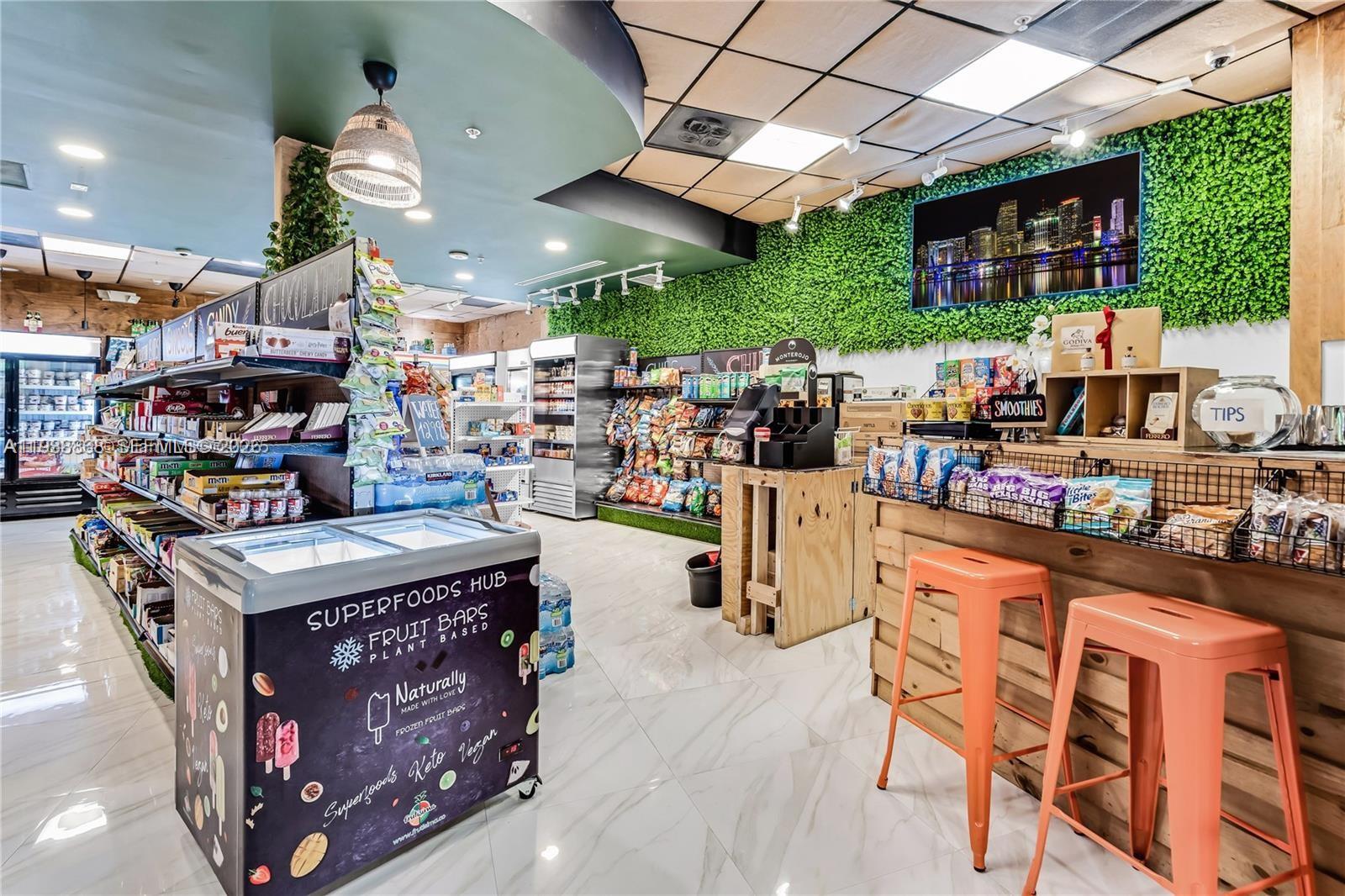 OPERA TOWER CONDO - Residential