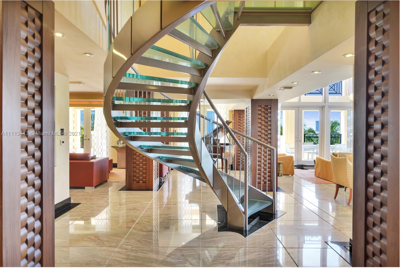 EXCELSIOR CONDO - Residential