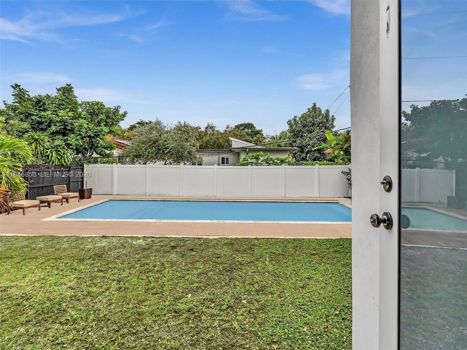 EL PORTAL - Residential