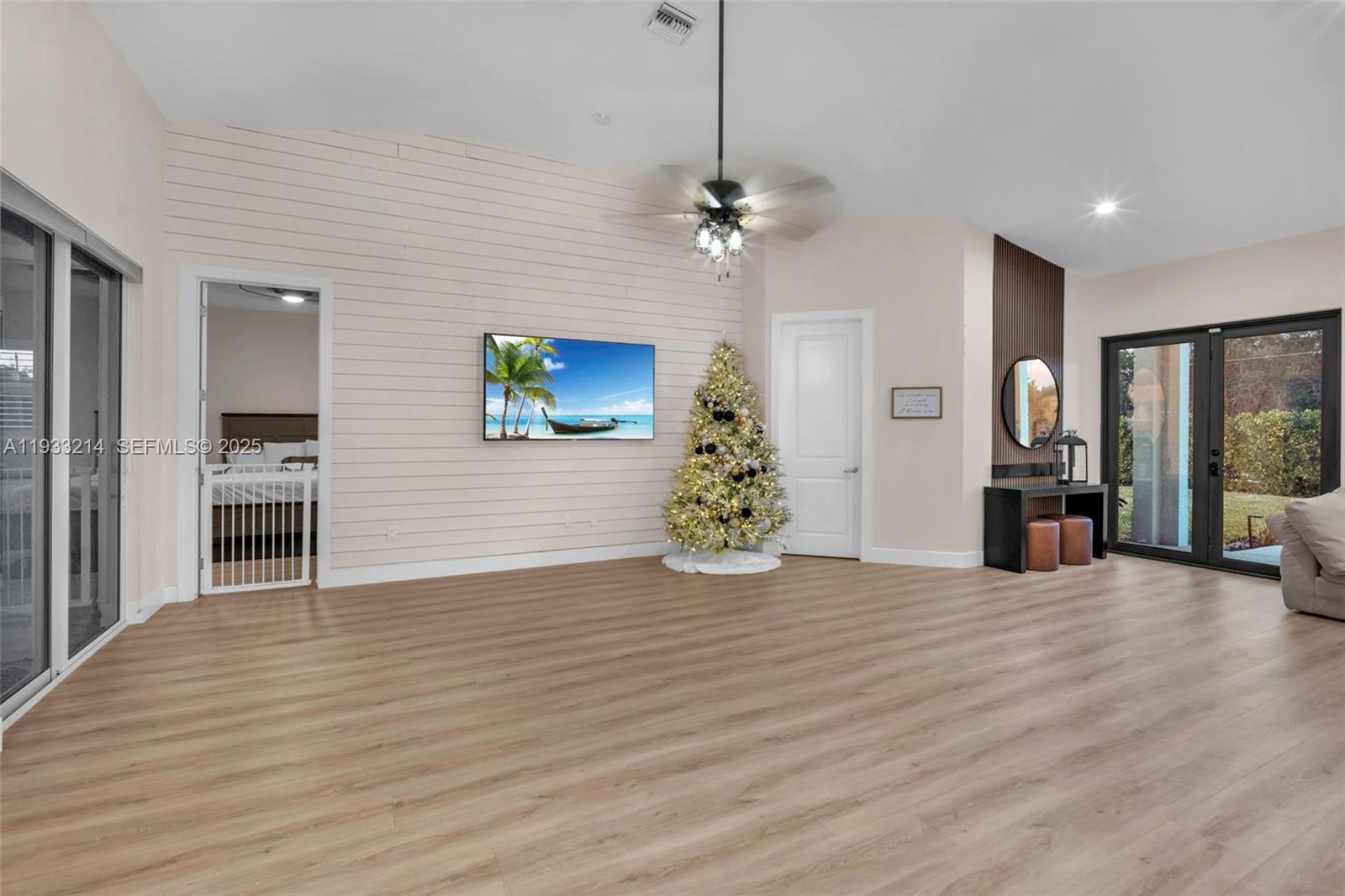 The Acreage - Residential