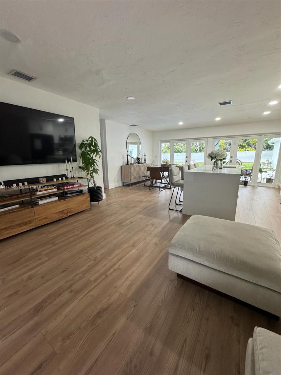 ORCHARD ESTATES - Residential