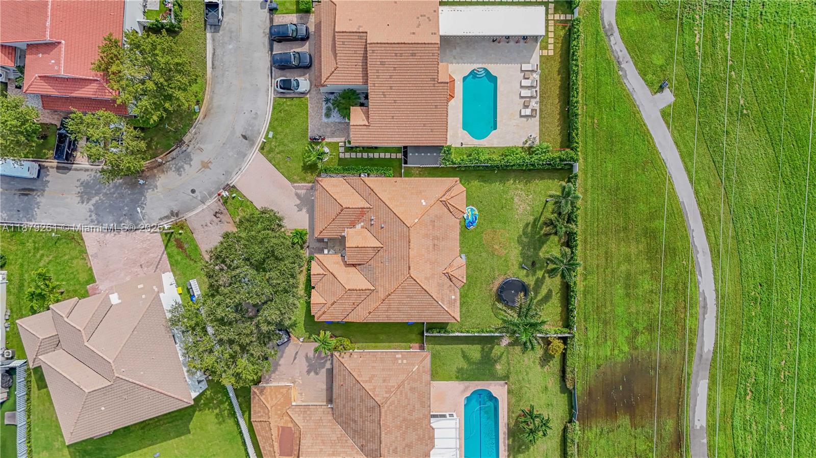 BANYAN OAKRIDGE PLAT - Residential