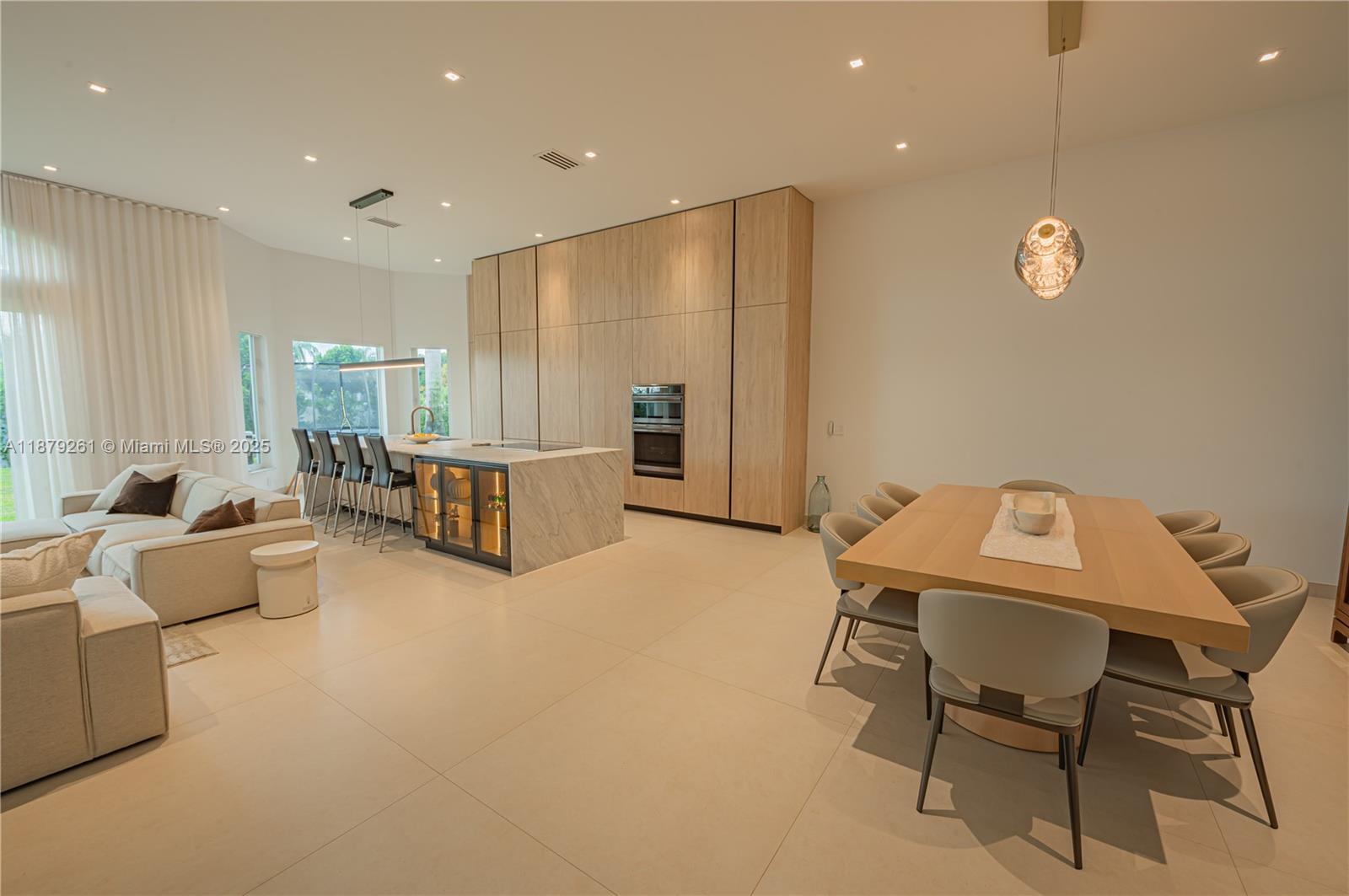 BANYAN OAKRIDGE PLAT - Residential