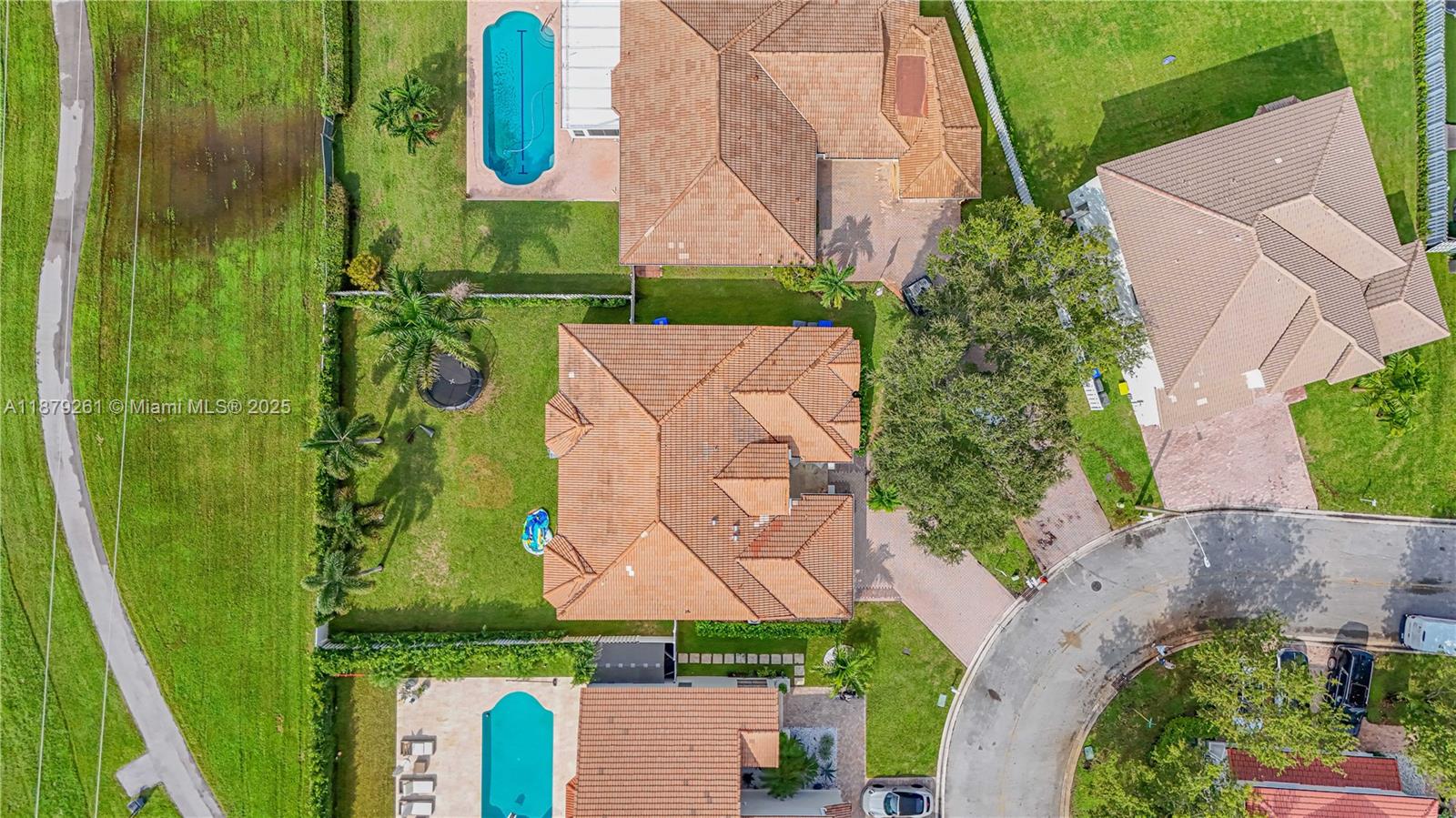 BANYAN OAKRIDGE PLAT - Residential