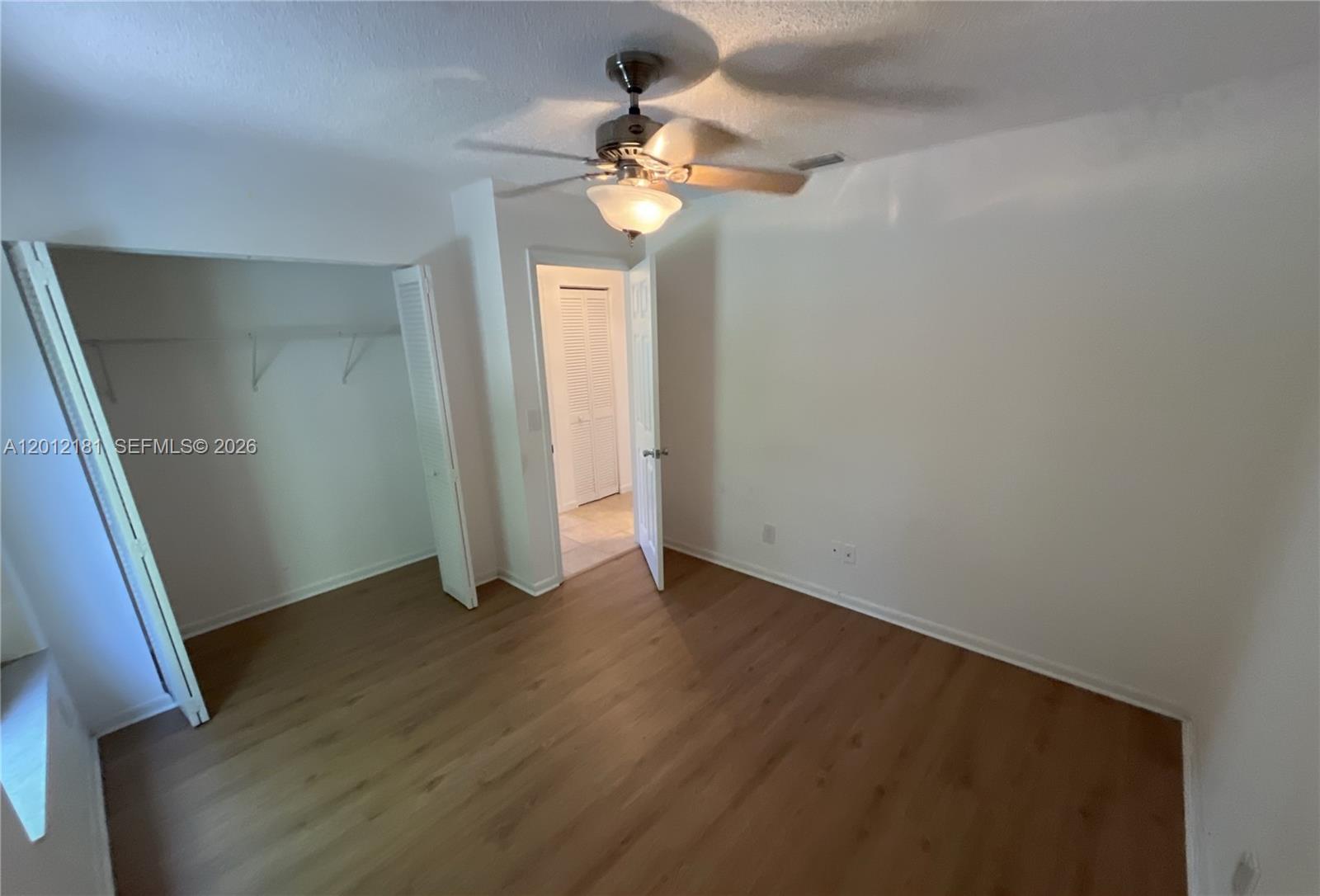 BOYNTON LAKES 4 - Residential