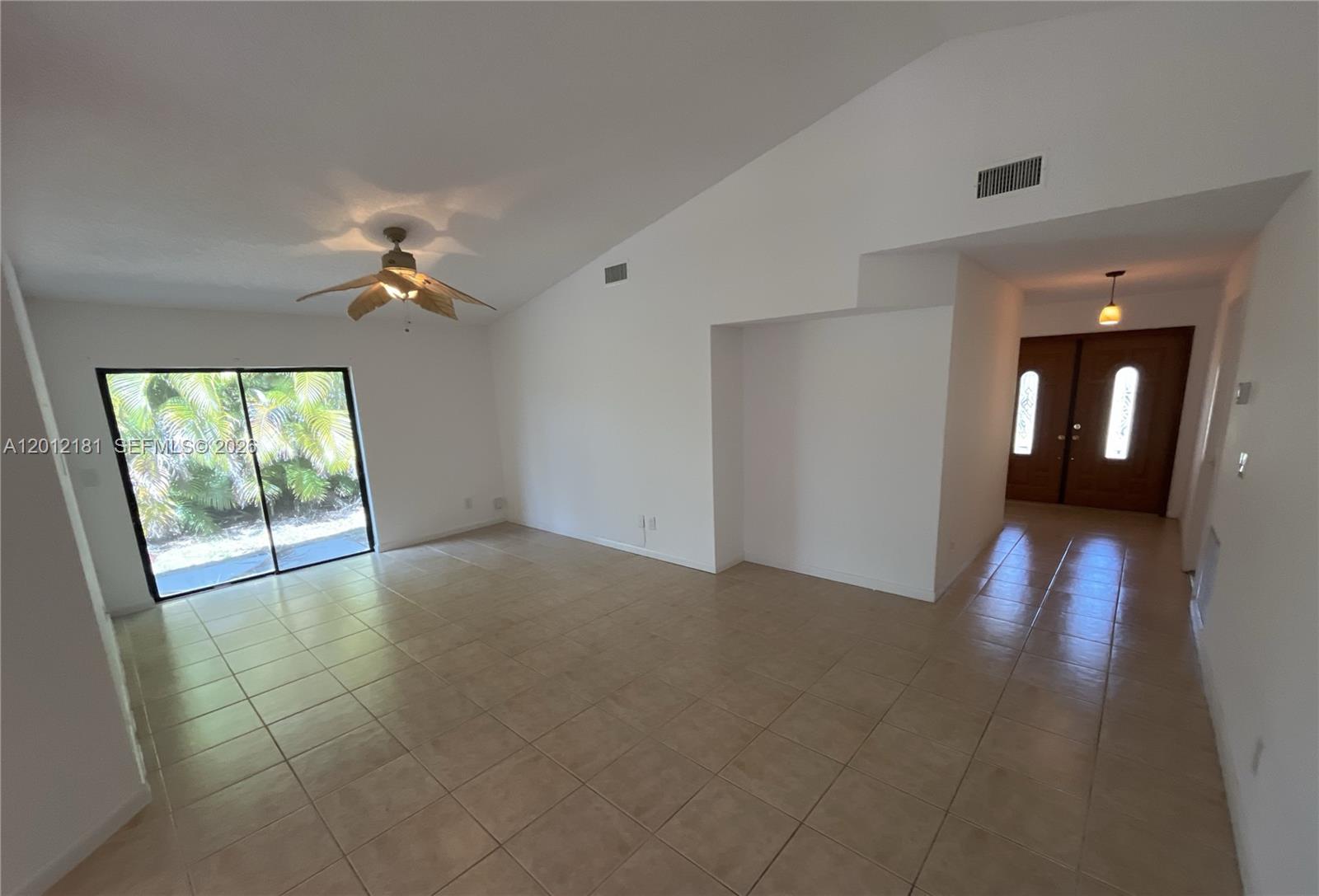 BOYNTON LAKES 4 - Residential