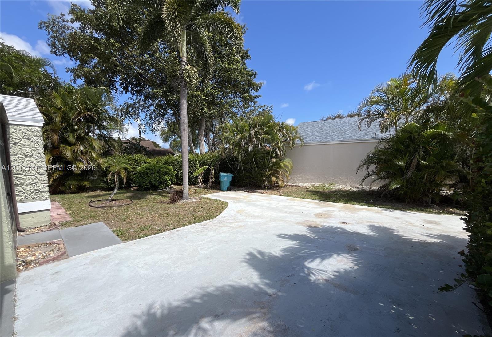 BOYNTON LAKES 4 - Residential