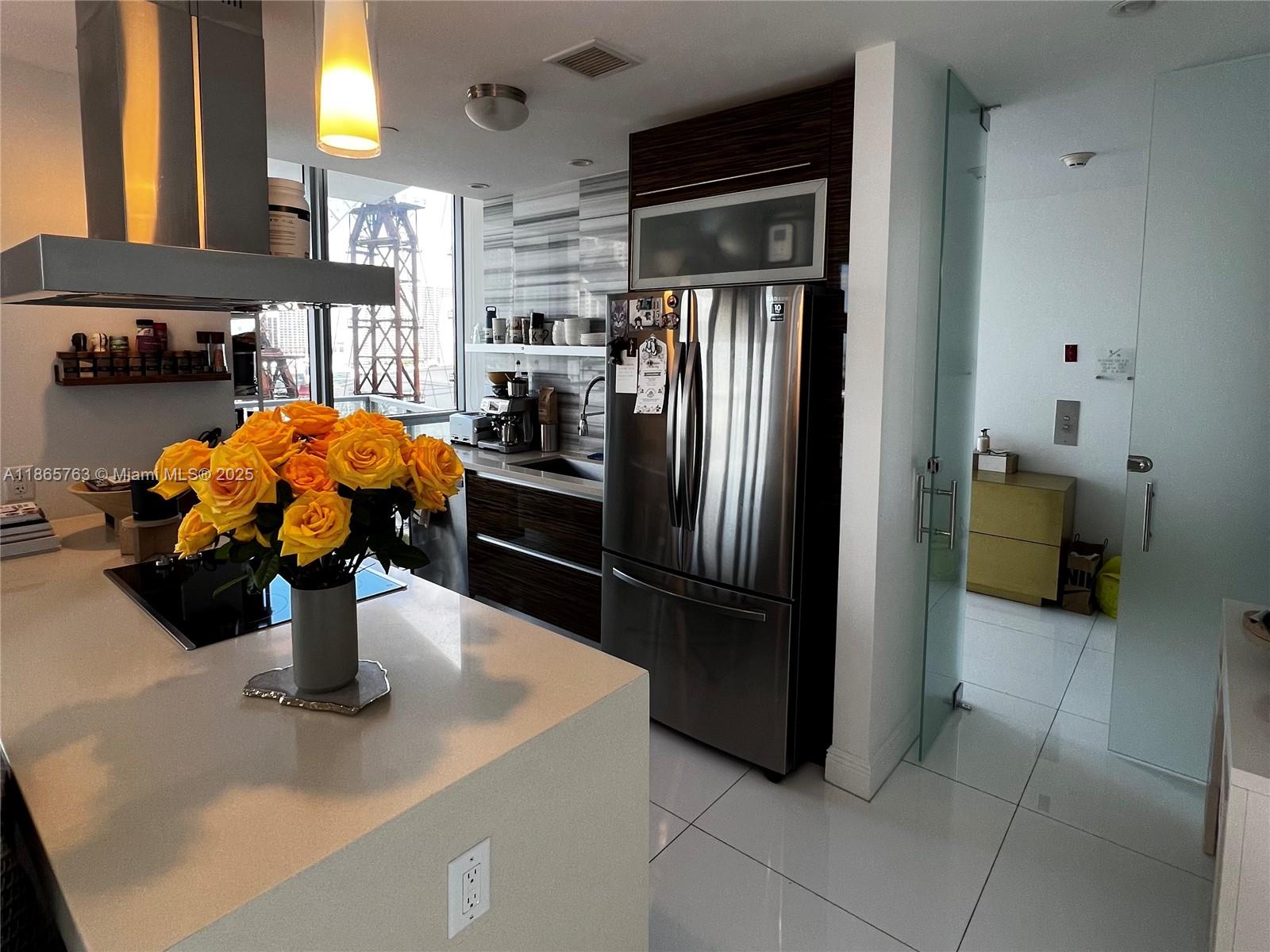 MARQUIS CONDO - Residential