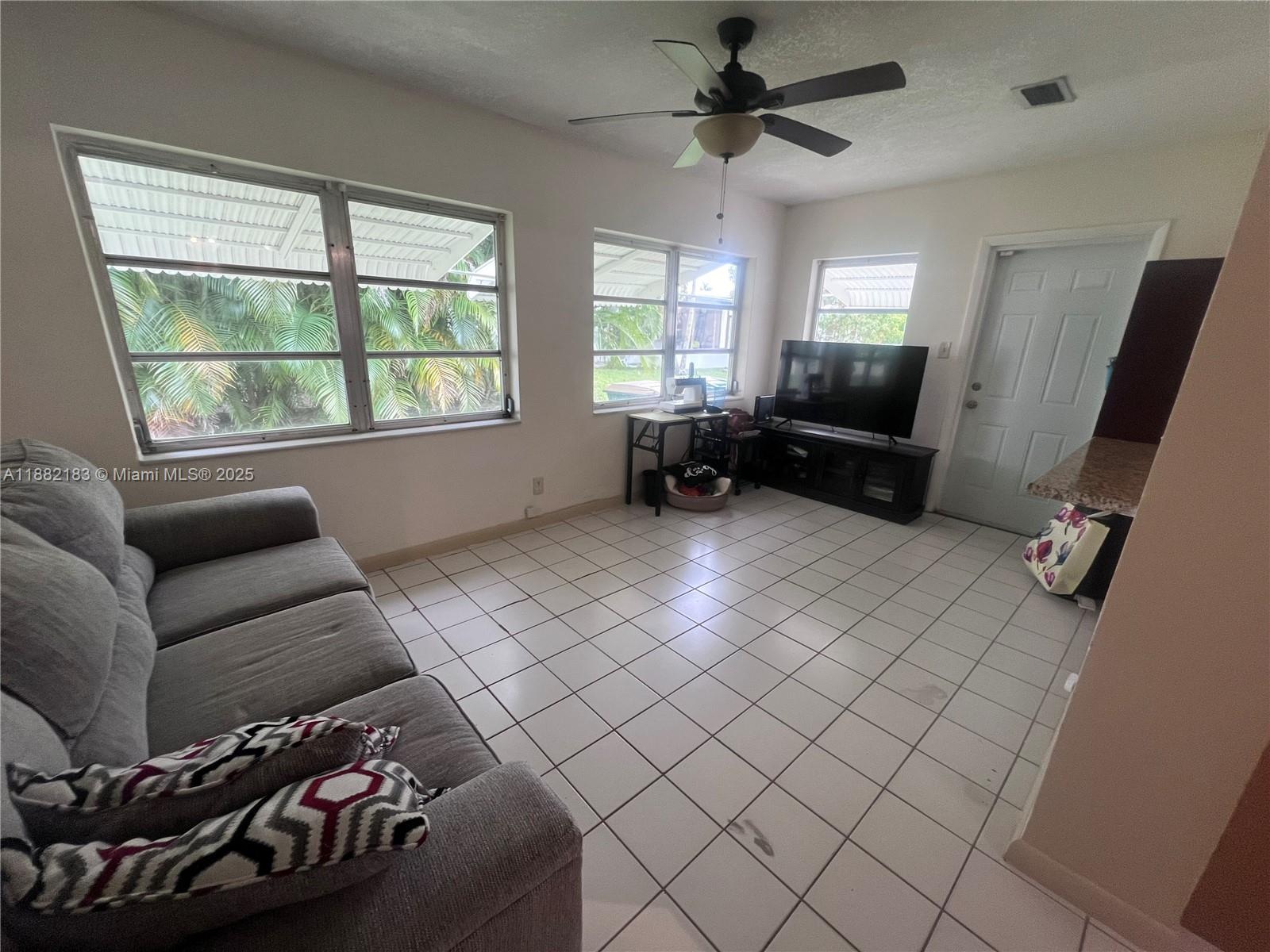 MAINLANDS OF TAMARAC LAKE - Residential