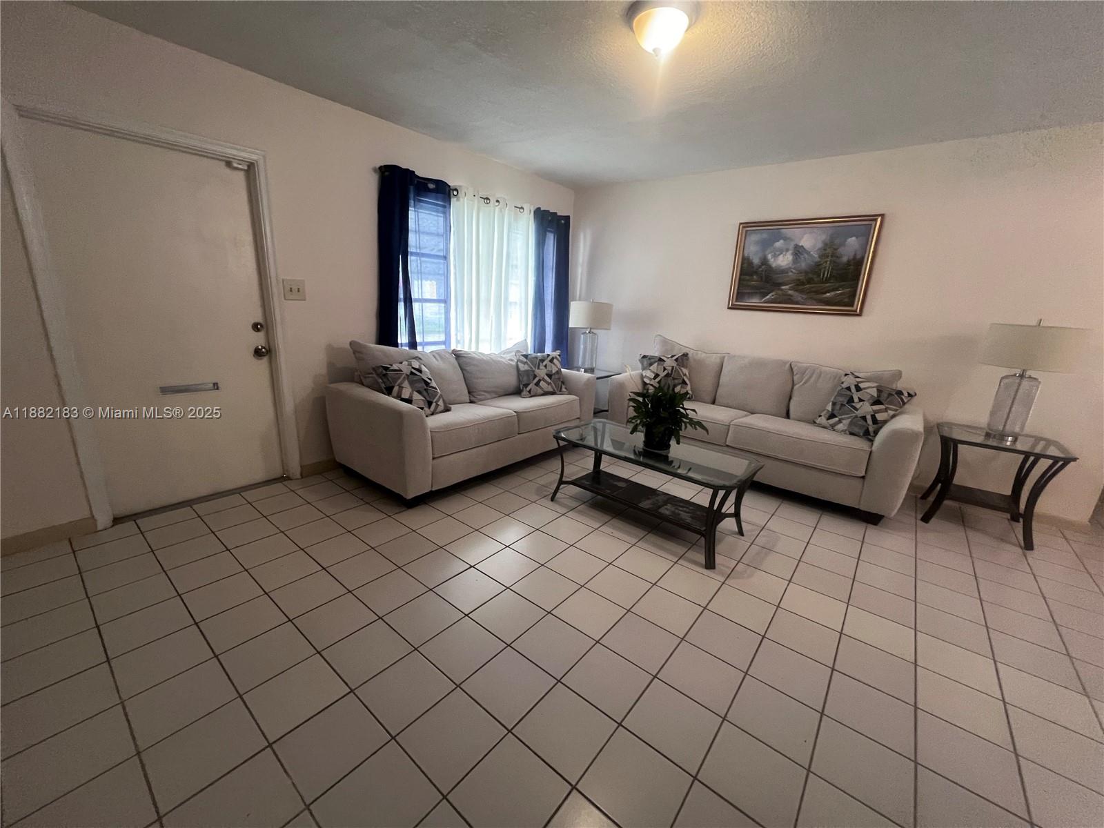 MAINLANDS OF TAMARAC LAKE - Residential