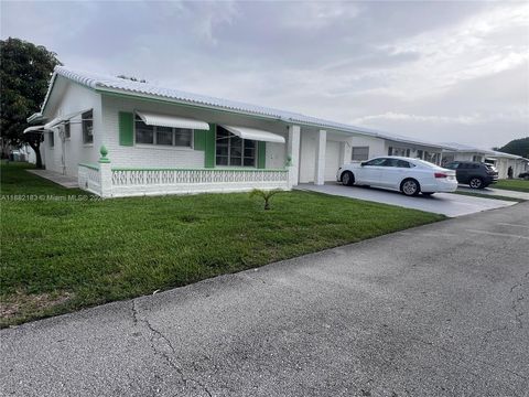 6806 NW 75th Dr Tamarac FL 33321