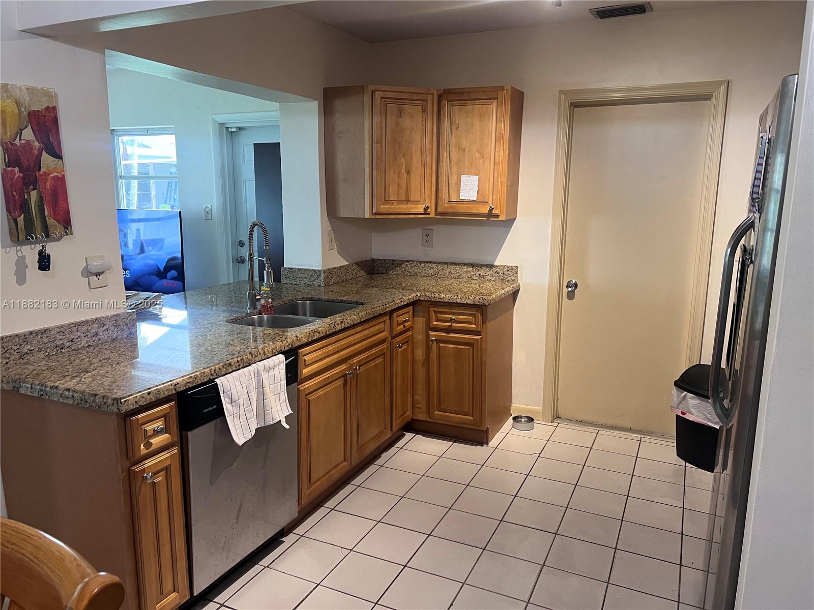 MAINLANDS OF TAMARAC LAKE - Residential
