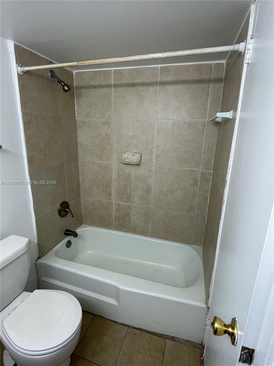 BAYVIEW PALMS CONDO - Residential